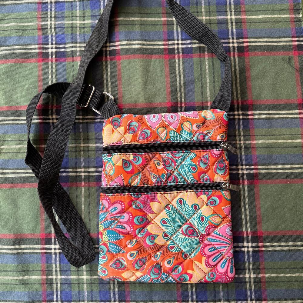 Crossbody Style Lightweight 3-Zipper Floral on Orange Purse Pouch in MINT Cond.